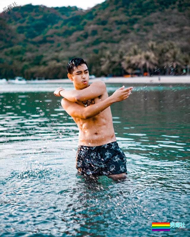 谁说只有跳水和游泳才好看?除了摔跤,还有这…… - 51虹马 谁说只有跳水和游泳才好看?除了摔跤,还有这…… - 51虹马