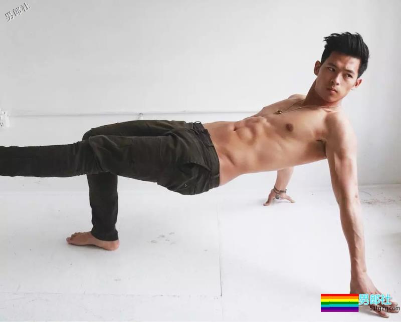 好好的95后小狼狗，怎么说拍就拍了呢？ - 51虹马