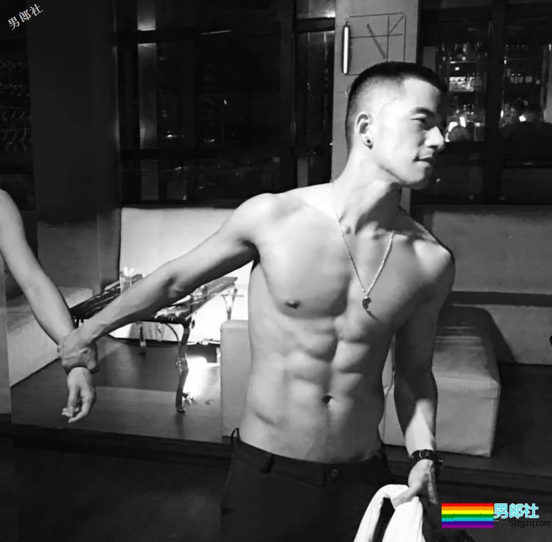 男版红楼梦的男主是什么人？还上演床戏！ - 51虹马