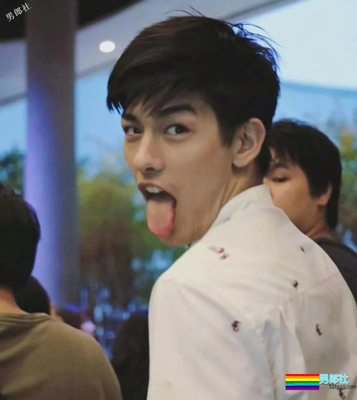 luck小奶狗天菜,屏里肌肉硬汉,屏外逗比天真浪漫!! - 51虹马 luck小奶狗天菜,屏里肌肉硬汉,屏外逗比天真浪漫!! - 51虹马