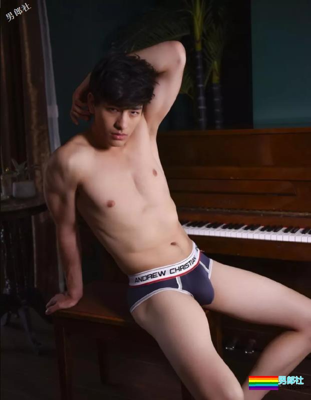 luck小奶狗天菜,屏里肌肉硬汉,屏外逗比天真浪漫!! - 51虹马 luck小奶狗天菜,屏里肌肉硬汉,屏外逗比天真浪漫!! - 51虹马