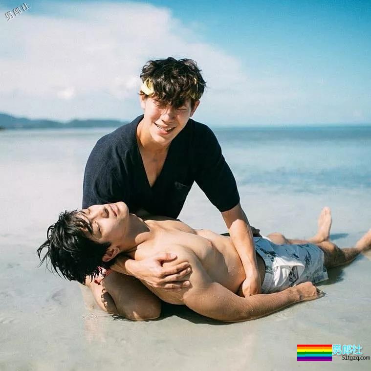 luck小奶狗天菜，屏里肌肉硬汉，屏外逗比天真浪漫！！ - 51虹马