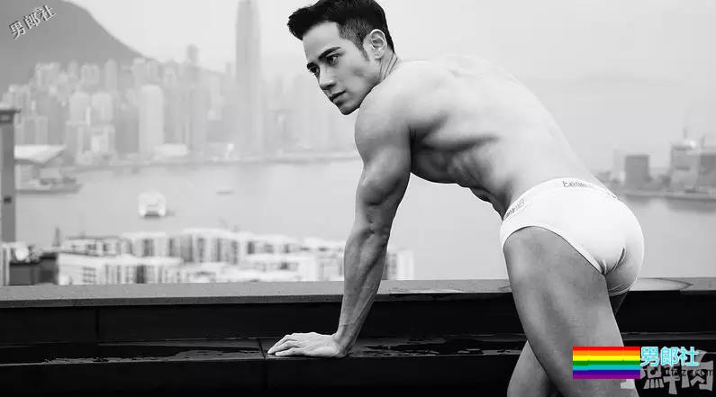 拜倒在这枚小叔的白内裤之下押大还是押小？胸肌傲人超想捏! - 51虹马