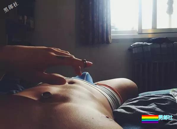 高颜鲜肉G圈男宠 完美胸腹肌性感到让你窒息 - 51虹马