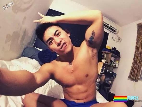 高颜鲜肉G圈男宠 完美胸腹肌性感到让你窒息 - 51虹马