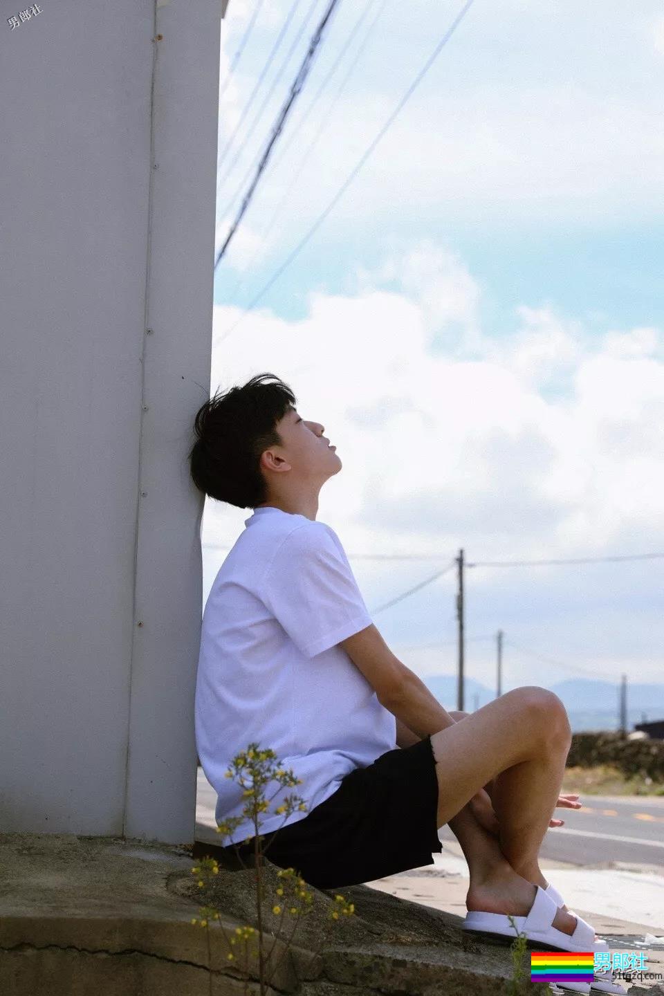 天生校草脸，气质清新又清涩的小哥哥！ - 51虹马