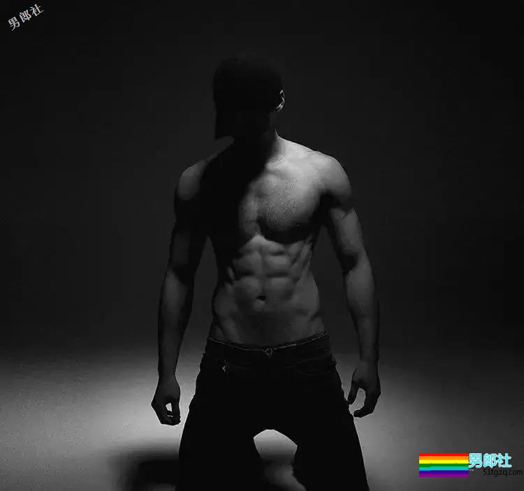 谁说中国男人不性感，是你没有认识他! - 51虹马