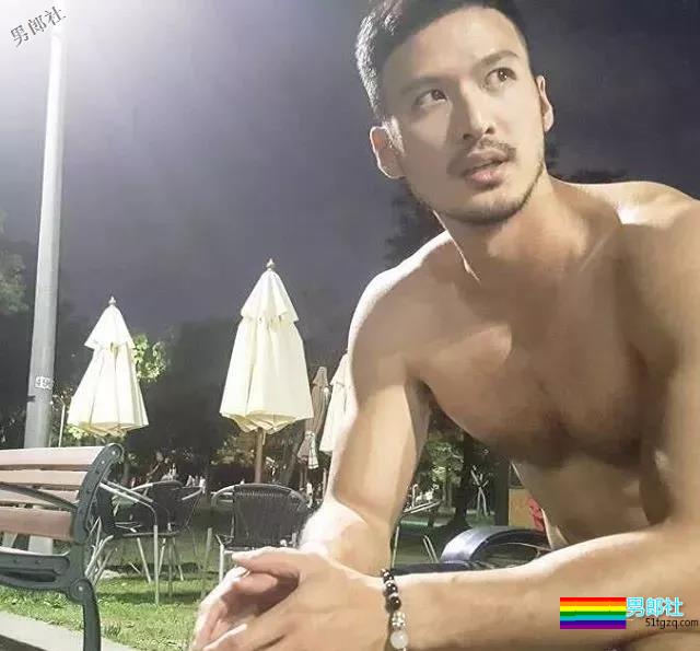 谁说中国男人不性感，是你没有认识他! - 51虹马