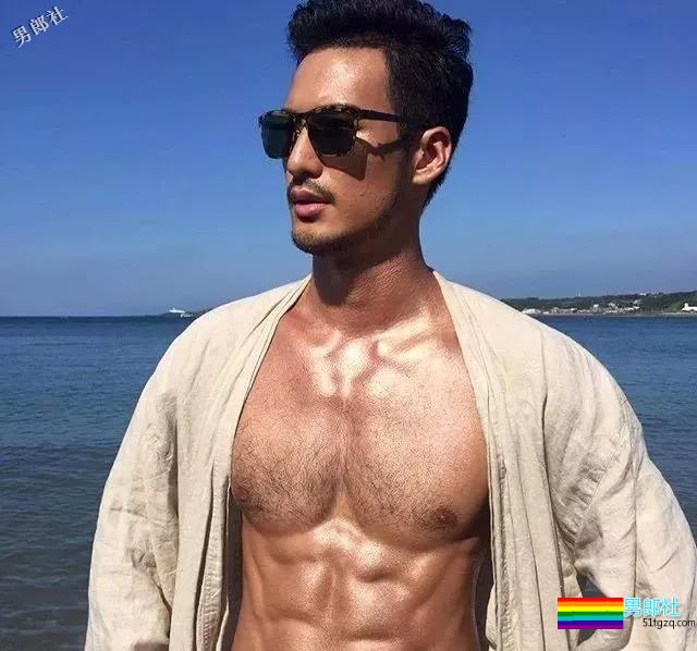 谁说中国男人不性感，是你没有认识他! - 51虹马