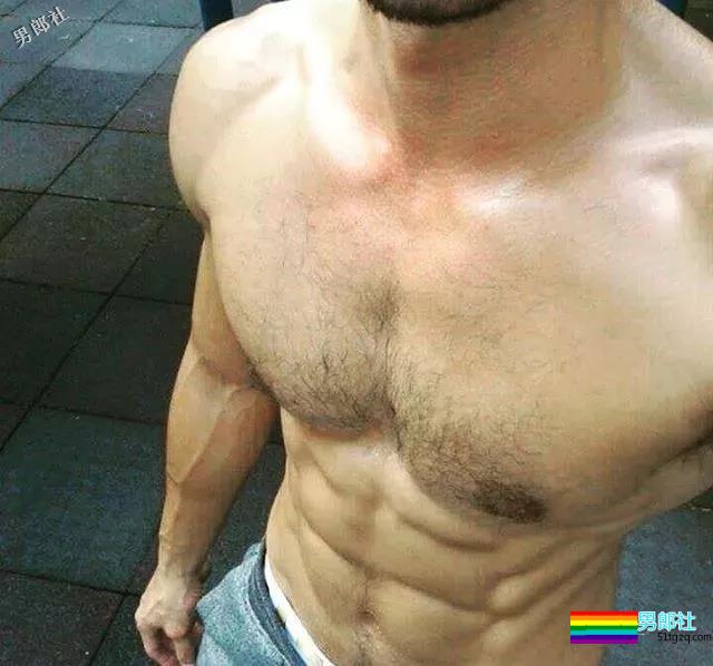 谁说中国男人不性感，是你没有认识他! - 51虹马