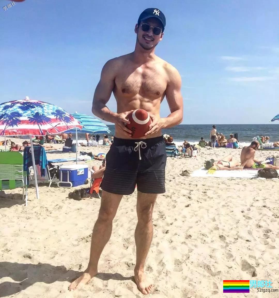 谁说中国男人不性感，是你没有认识他! - 51虹马