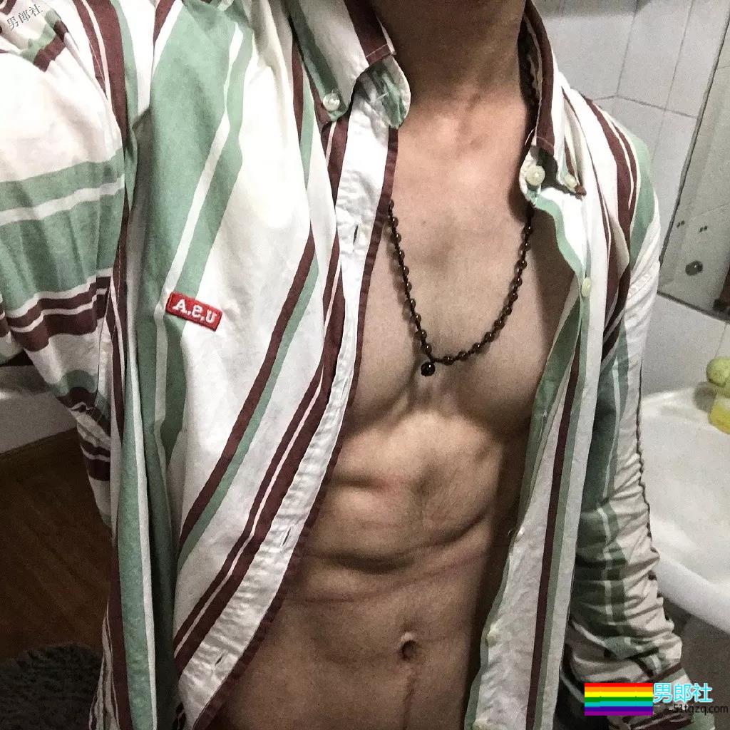 北体大校草+天菜私教+退役小哥+地铁“大”物帅哥，一萝筐神仙好肉体，看花了眼！ - 51虹马