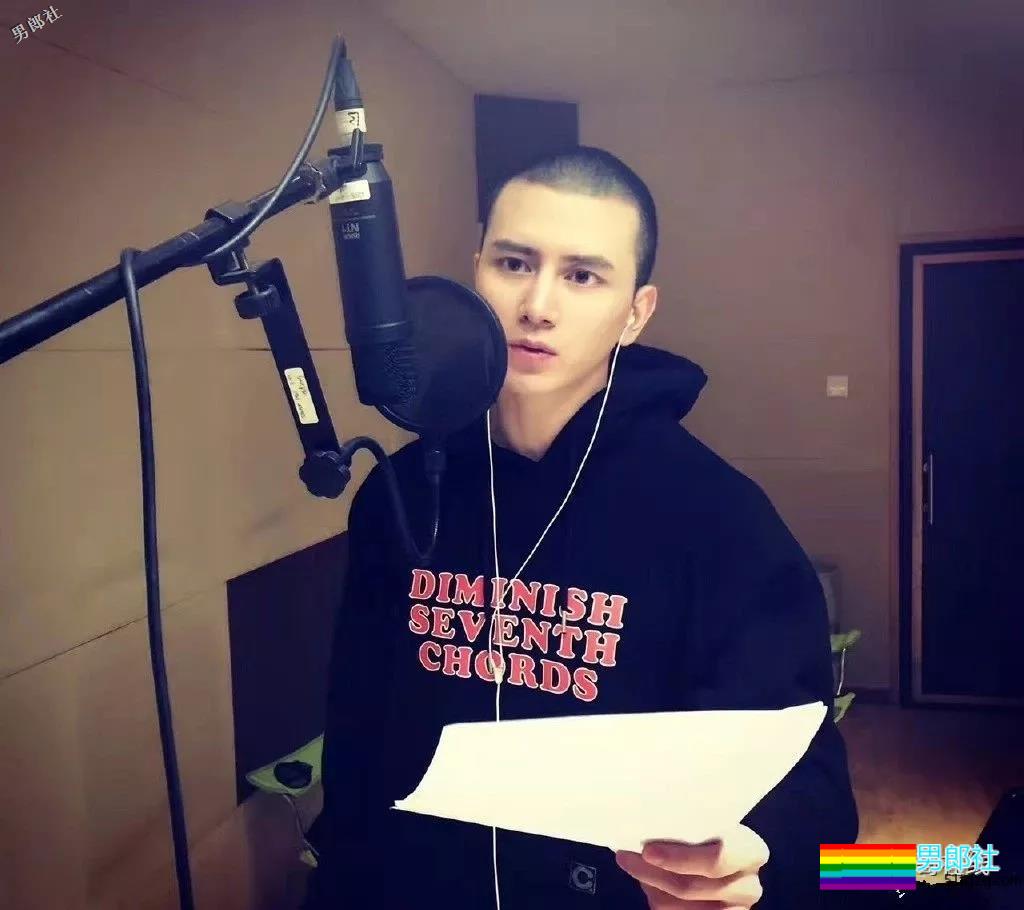 靠腱子肉走红的COOL GUY冠军被质疑整容，小狼狗用一身荷尔蒙实在圈粉！ - 51虹马