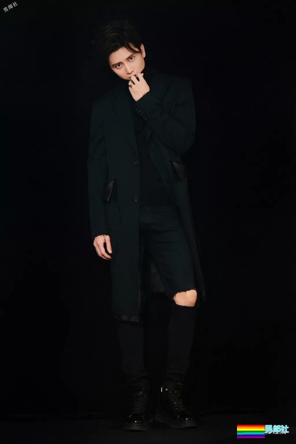 靠腱子肉走红的COOL GUY冠军被质疑整容，小狼狗用一身荷尔蒙实在圈粉！ - 51虹马