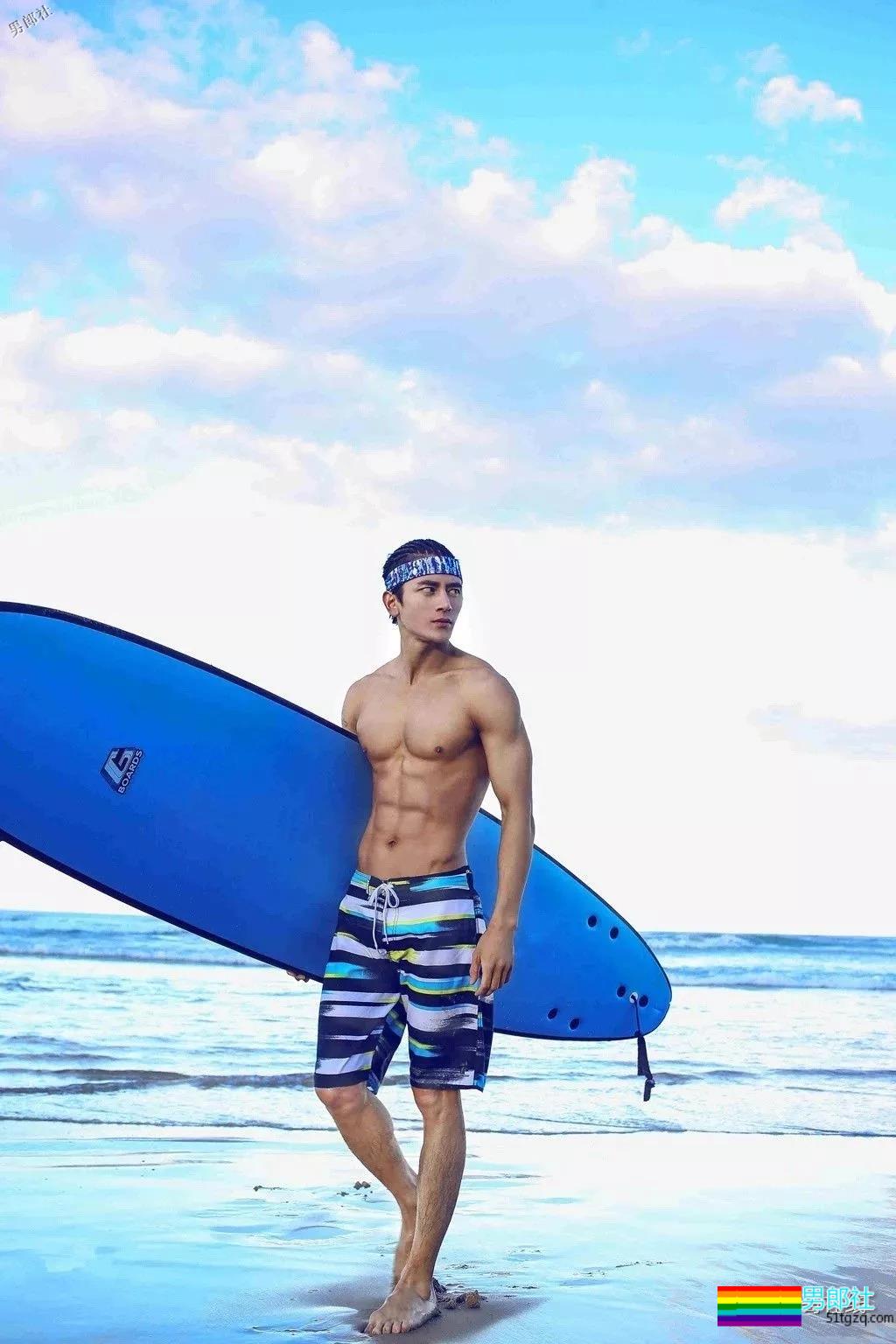 靠腱子肉走红的COOL GUY冠军被质疑整容，小狼狗用一身荷尔蒙实在圈粉！ - 51虹马