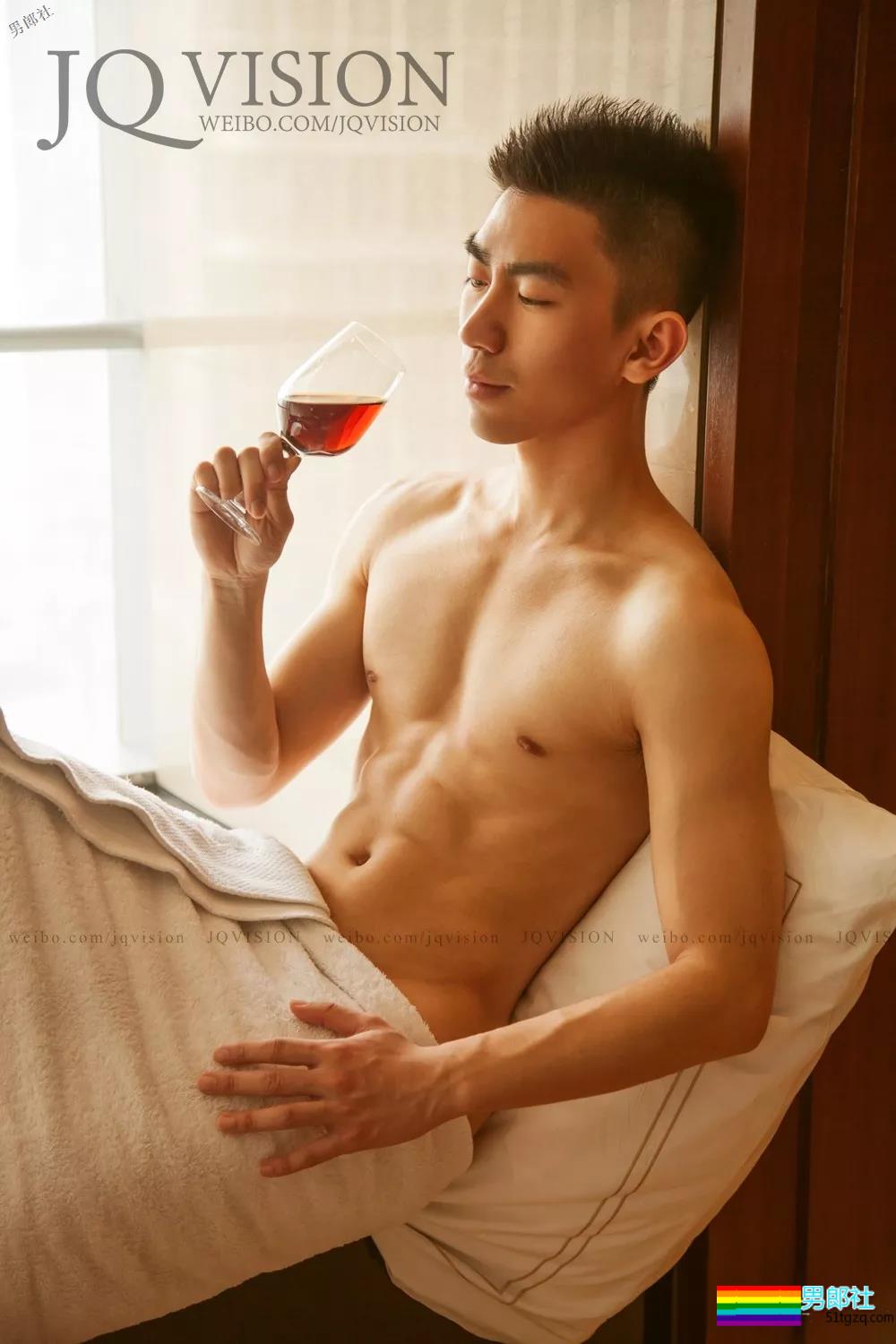 这是谁？长的糙帅，脾气又好，还很被动！ - 51虹马