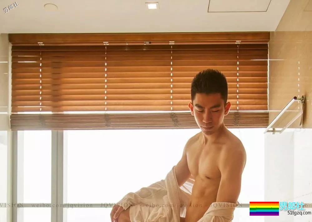 这是谁？长的糙帅，脾气又好，还很被动！ - 51虹马