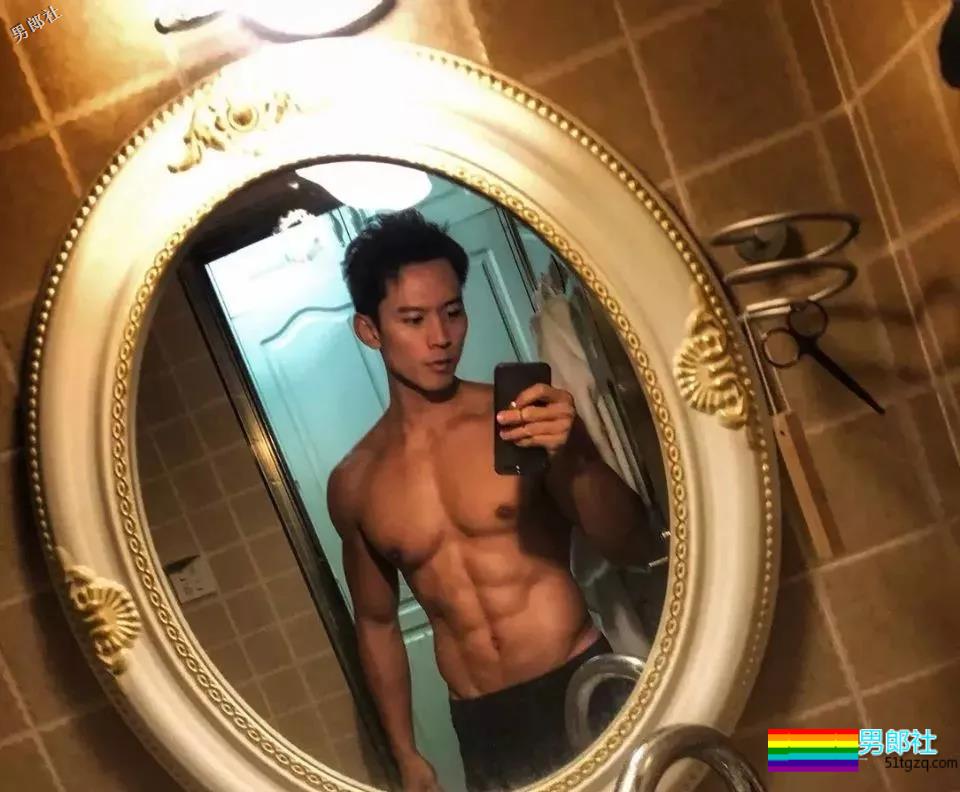 骗财骗炮？曾上康熙的健身私教马克遭学员爆猛料 - 51虹马