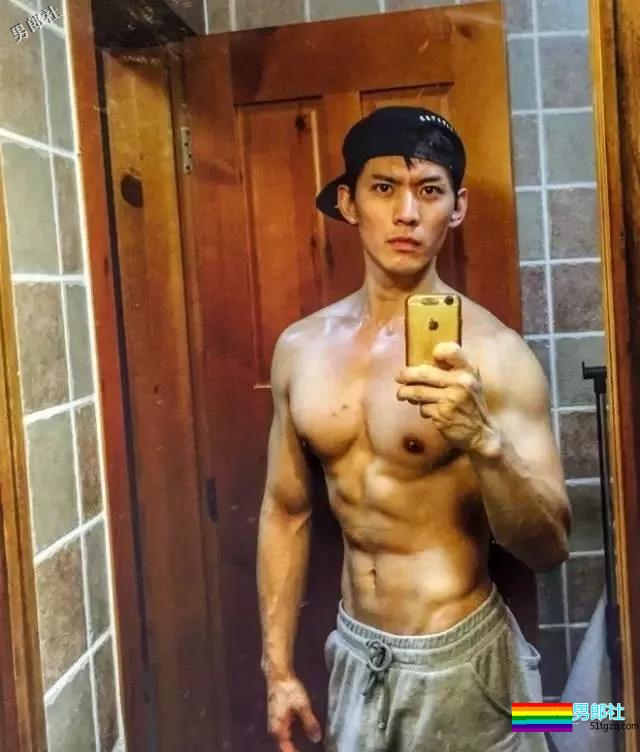 骗财骗炮？曾上康熙的健身私教马克遭学员爆猛料 - 51虹马