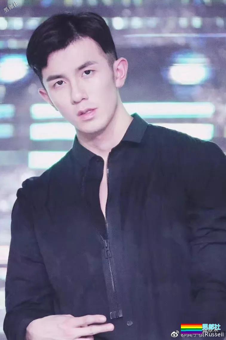 这些综艺上出现的男孩儿，我都很可以！有一个还被传是gay！ - 51虹马