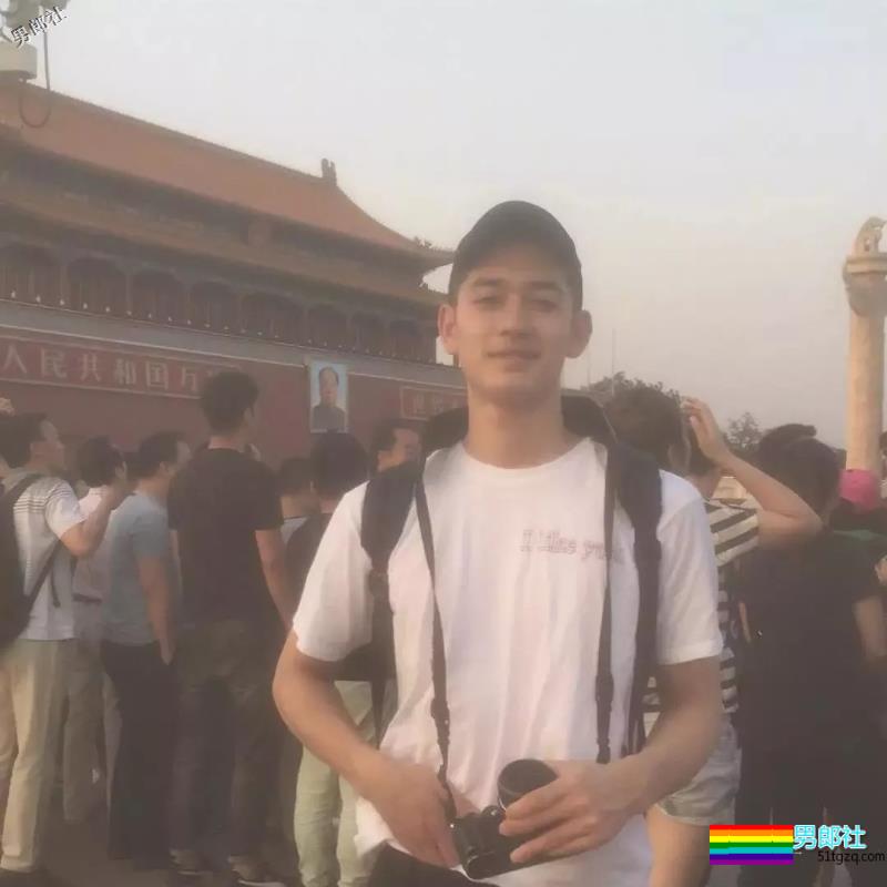 拥有冷酷禁欲脸的日本男模，我想温暖他的心！ - 51虹马