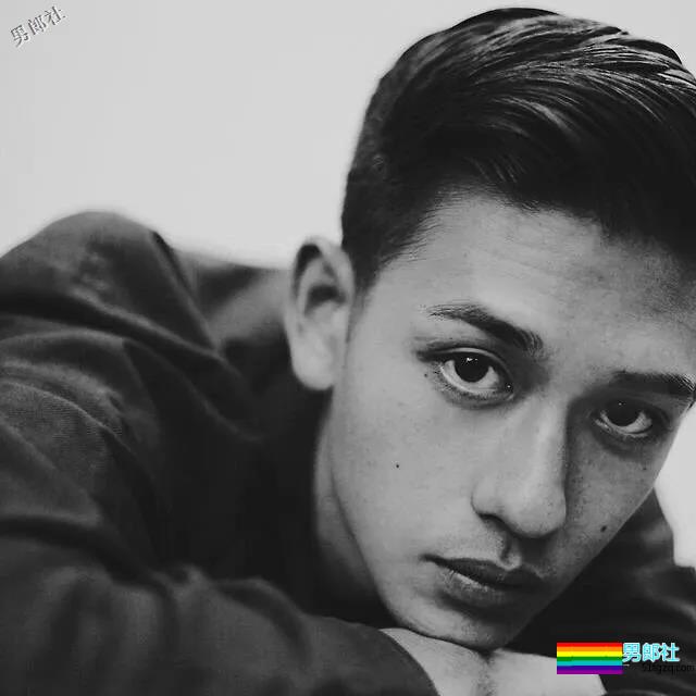 拥有冷酷禁欲脸的日本男模,我想温暖他的心! - 51虹马 拥有冷酷禁欲脸的日本男模,我想温暖他的心! - 51虹马