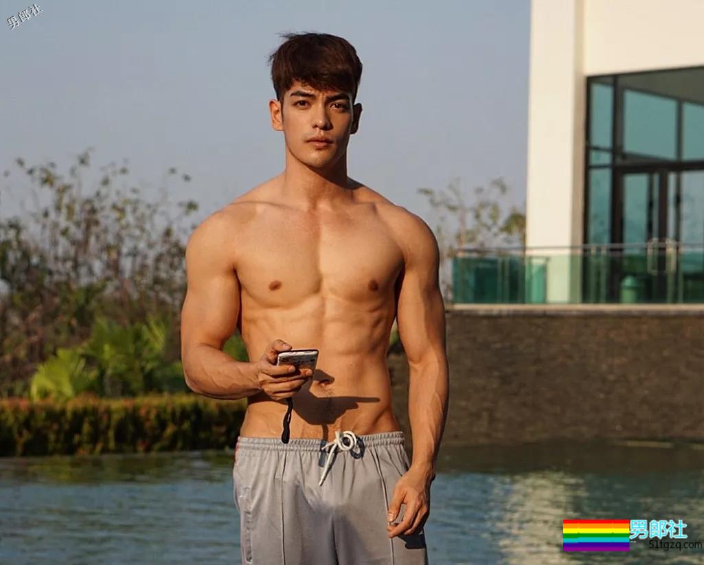 惨!鼻子再大也架不住被黑!筋肉网红遭P图…… - 51虹马 惨!鼻子再大也架不住被黑!筋肉网红遭P图…… - 51虹马