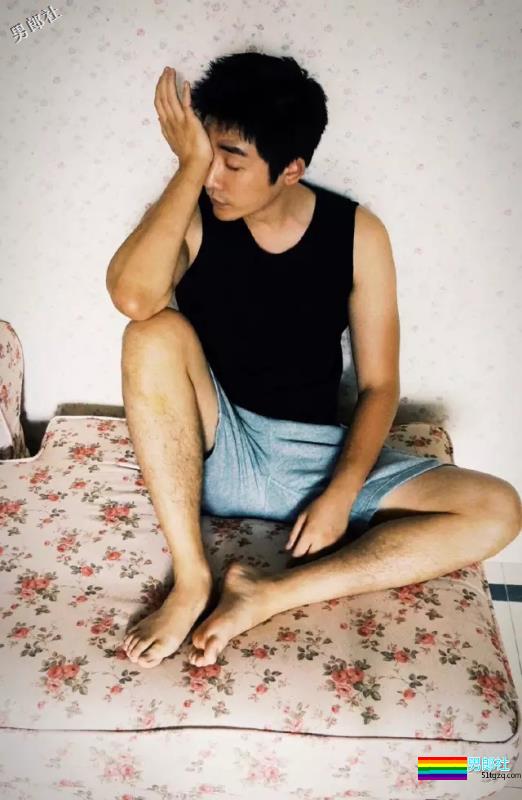 帅破天际！成都一民警湿身照太性感又火了！ - 51虹马