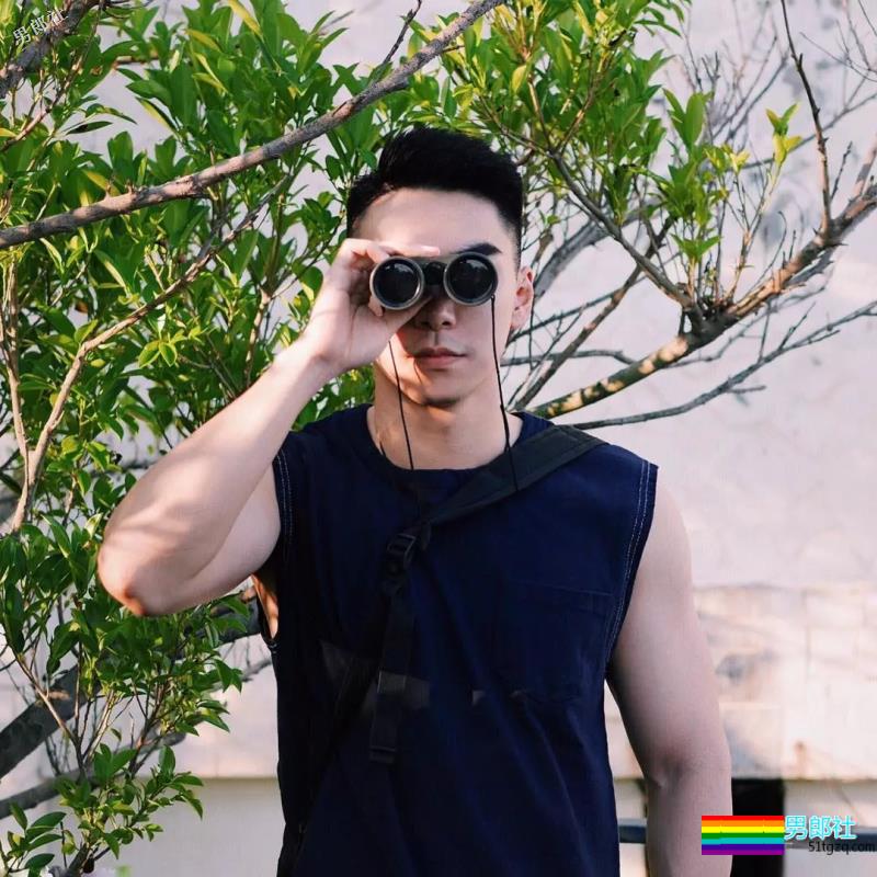 日本人出书教你摆姿势，动作比海澜之家还辣。 - 51虹马