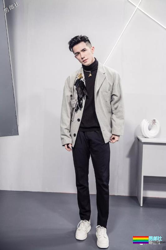 何炅力荐影帝偏爱!Man值爆表的硬派肌肉男友! - 51虹马 何炅力荐影帝偏爱!Man值爆表的硬派肌肉男友! - 51虹马