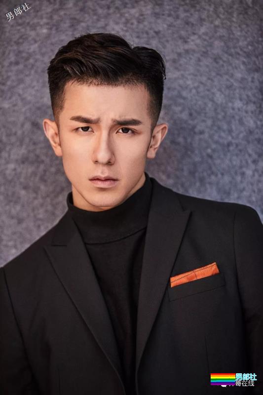 何炅力荐影帝偏爱！Man值爆表的硬派肌肉男友！ - 51虹马