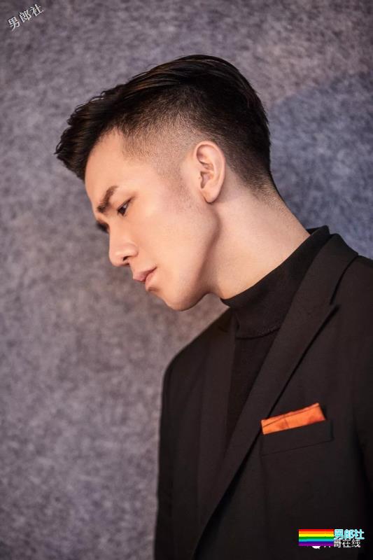 何炅力荐影帝偏爱!Man值爆表的硬派肌肉男友! - 51虹马 何炅力荐影帝偏爱!Man值爆表的硬派肌肉男友! - 51虹马