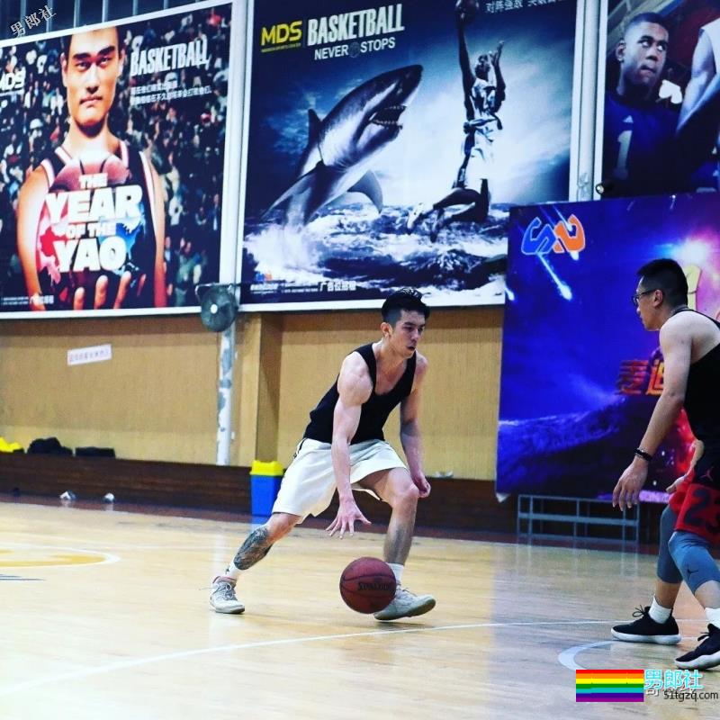 何炅力荐影帝偏爱！Man值爆表的硬派肌肉男友！ - 51虹马