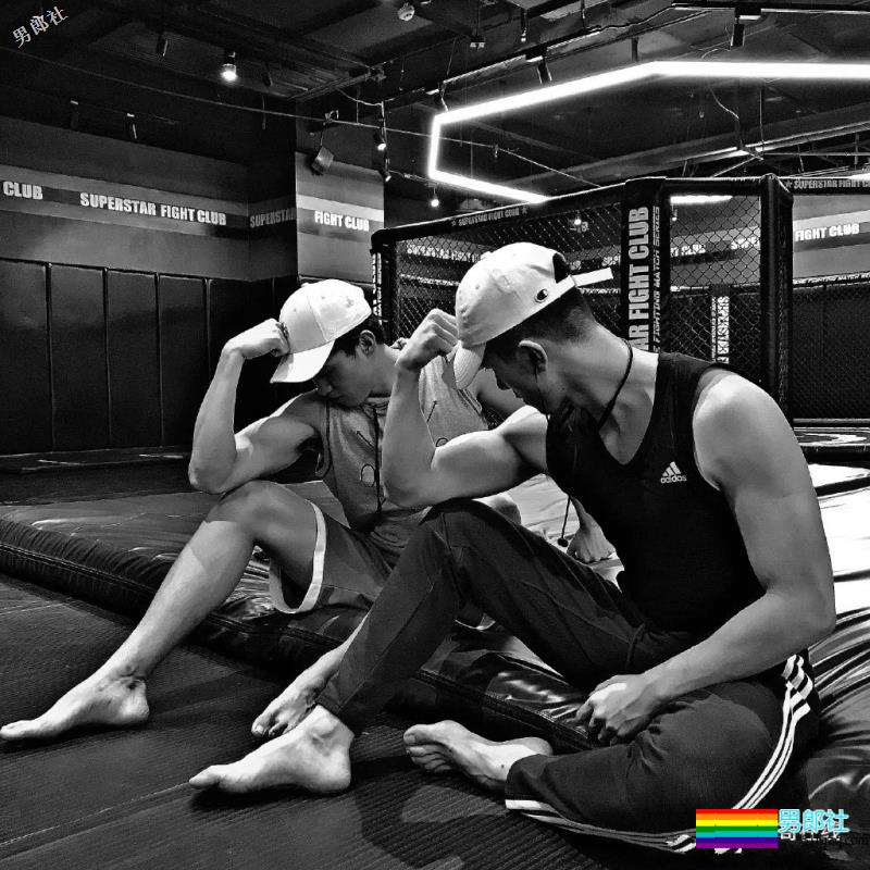 何炅力荐影帝偏爱!Man值爆表的硬派肌肉男友! - 51虹马 何炅力荐影帝偏爱!Man值爆表的硬派肌肉男友! - 51虹马