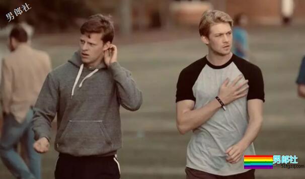 换季期END被抹去男孩，颜值均在线！直男被直男掰弯 - 51虹马