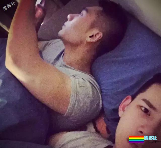 开年大戏！当红同志情侣分手！网传攀上了刘姥姥？ - 51虹马