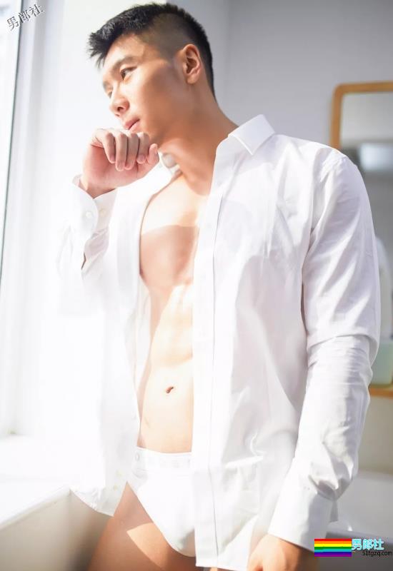 开年大戏！当红同志情侣分手！网传攀上了刘姥姥？ - 51虹马