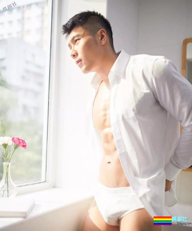 开年大戏！当红同志情侣分手！网传攀上了刘姥姥？ - 51虹马