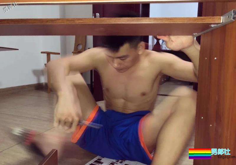 开年大戏！当红同志情侣分手！网传攀上了刘姥姥？ - 51虹马