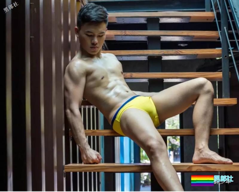 都快撑爆了,188.CM大长腿 帅哥实力不俗! - 51虹马 都快撑爆了,188.CM大长腿 帅哥实力不俗! - 51虹马