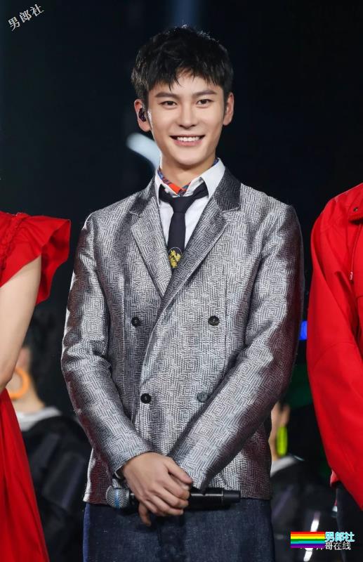 元气小哥清爽帅气感十足，这个“别人家的孩子”撩到你了么？ - 51虹马