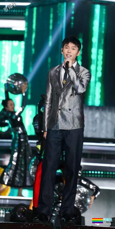 元气小哥清爽帅气感十足，这个“别人家的孩子”撩到你了么？ - 51虹马