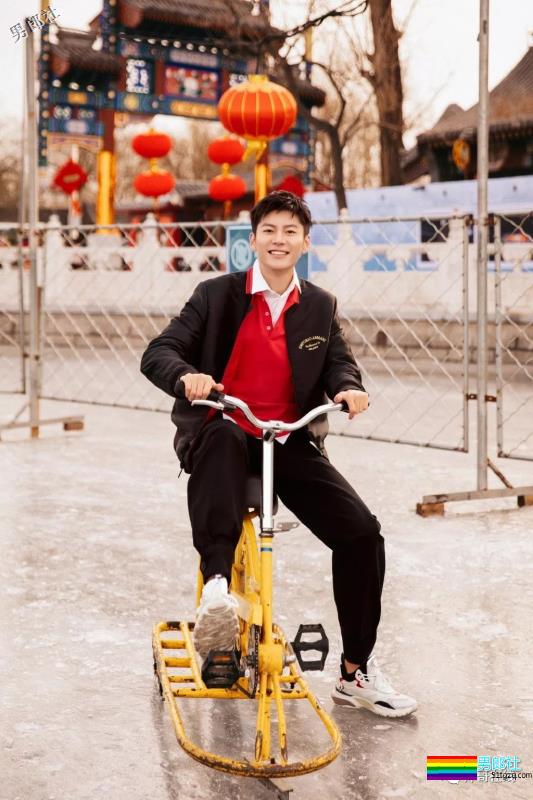 元气小哥清爽帅气感十足，这个“别人家的孩子”撩到你了么？ - 51虹马