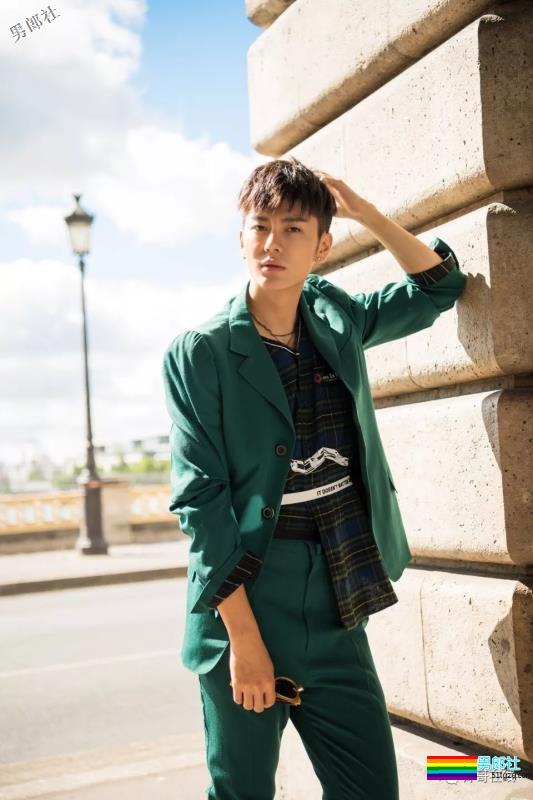 元气小哥清爽帅气感十足，这个“别人家的孩子”撩到你了么？ - 51虹马