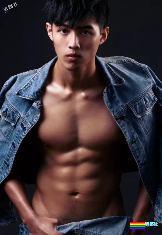 帅气小鲜肉力挺同志婚姻合法！ - 51虹马