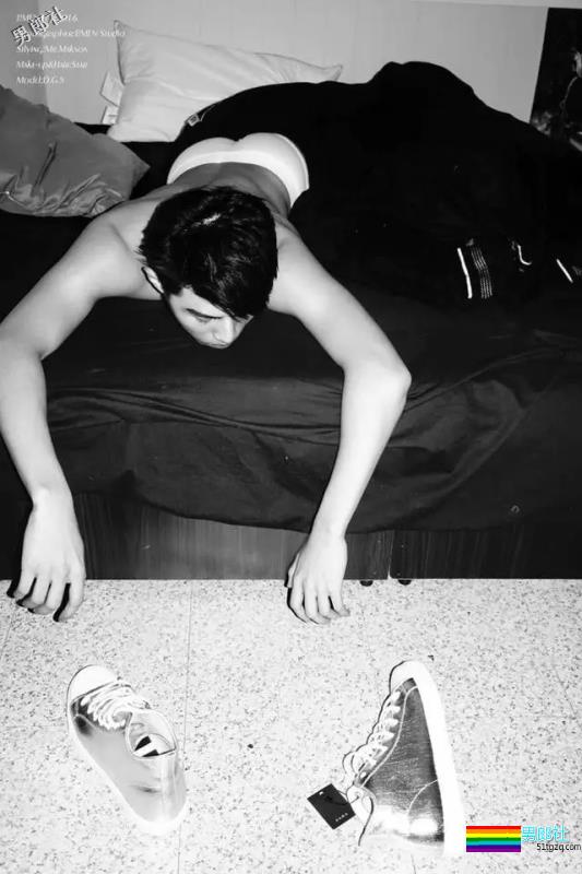 帅气小鲜肉力挺同志婚姻合法！ - 51虹马