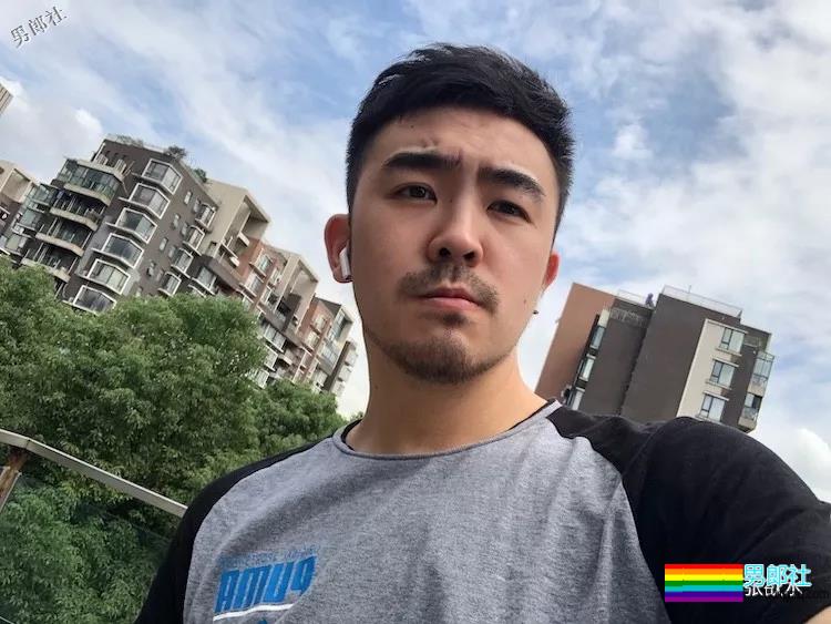 专访Max：经常被当做0是怎样的体验 - 51虹马