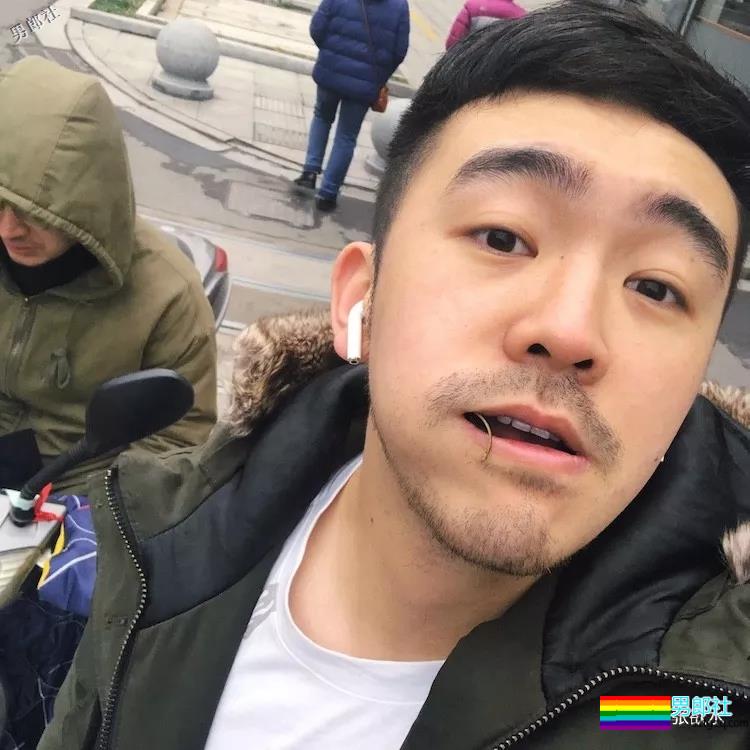 专访Max：经常被当做0是怎样的体验 - 51虹马