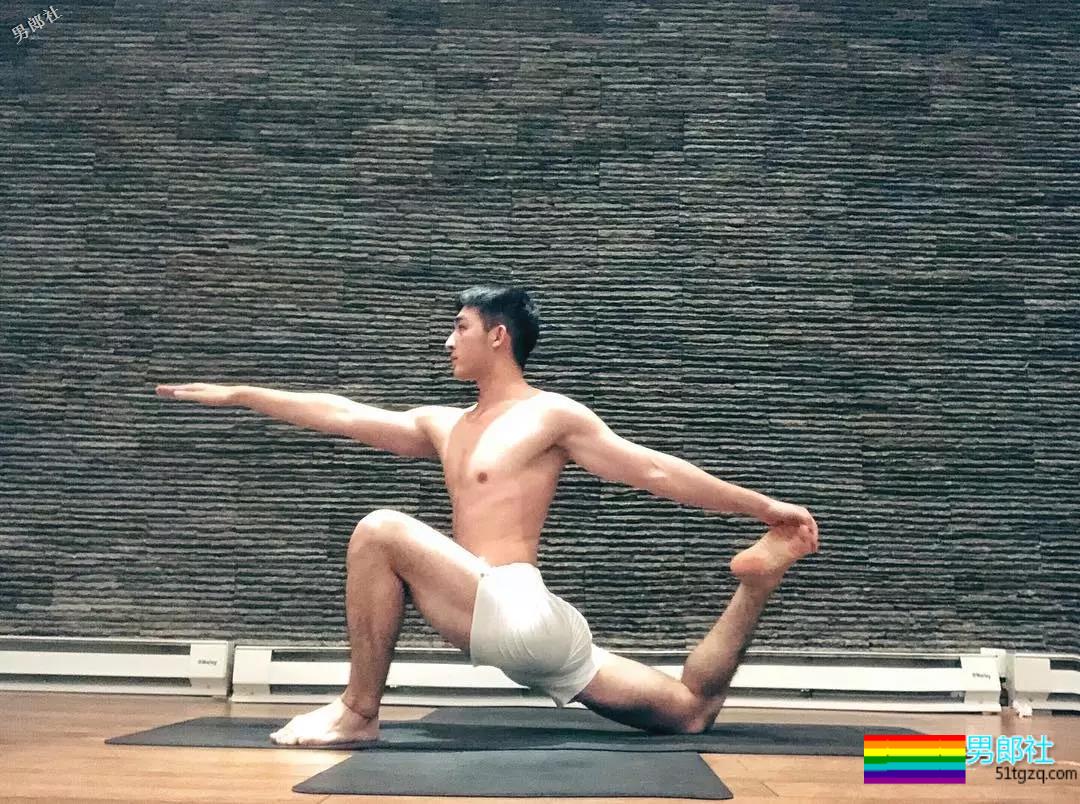 姿势超多！奶凶硬照！ - 51虹马