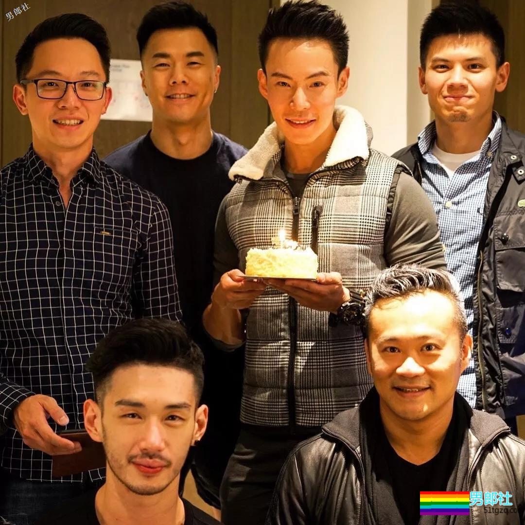 健体俊男肌霸泳裤秀，每一寸肌肉都是亮点，大饱眼福！ - 51虹马